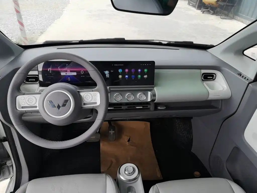 Wuling Air ev Clear Sky 2023 — фото 10