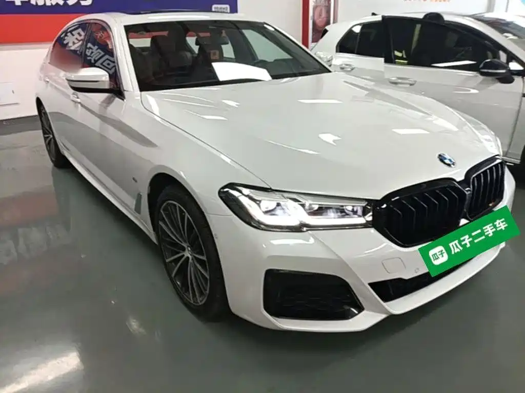 BMW 5 Series 2023