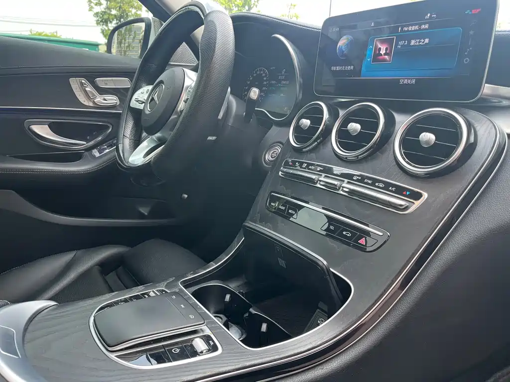 Mercedes-Benz C-Class 2020 — фото 14