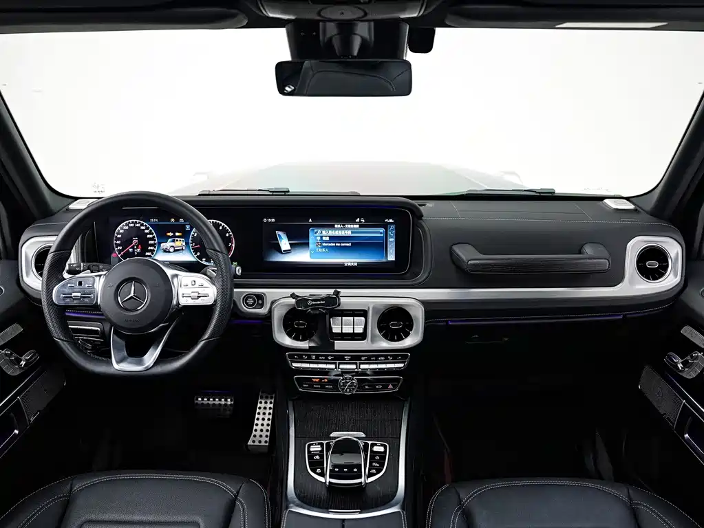 Mercedes-Benz G-Class 2024 — фото 10