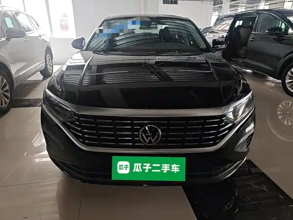 Volkswagen Passat 2024