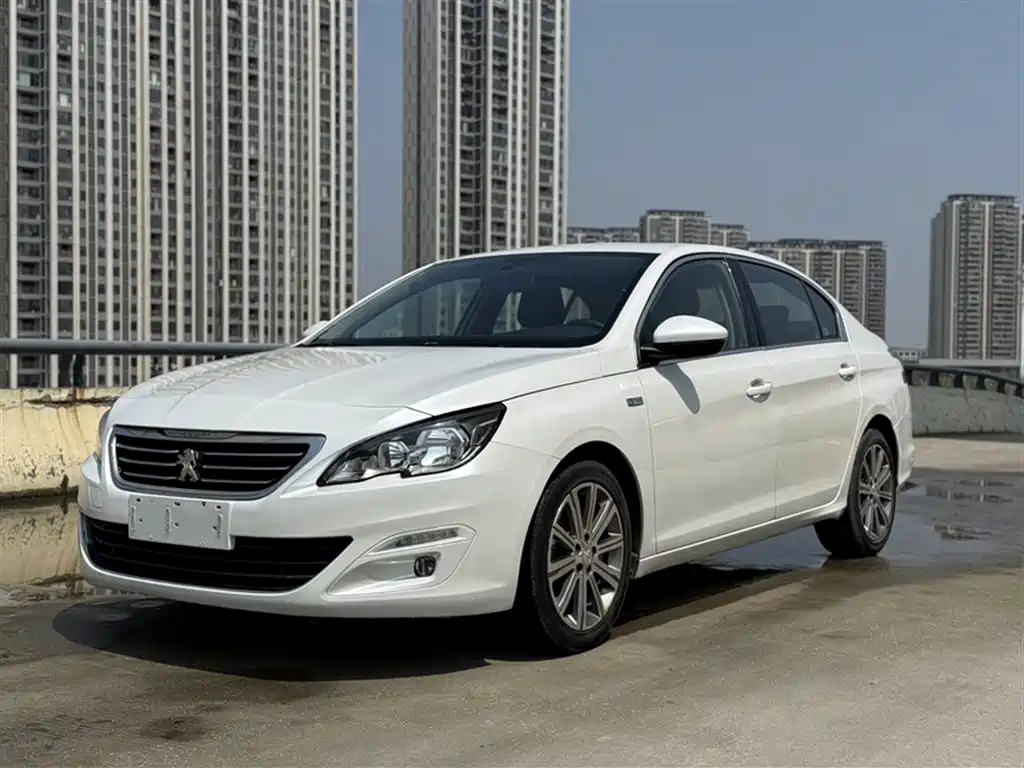 Peugeot 408 2016 — фото 2