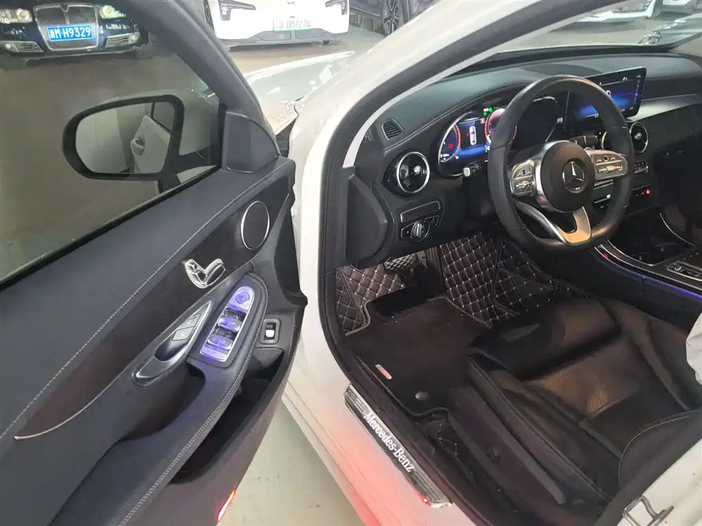 Mercedes-Benz C-Class 2021 — фото 16