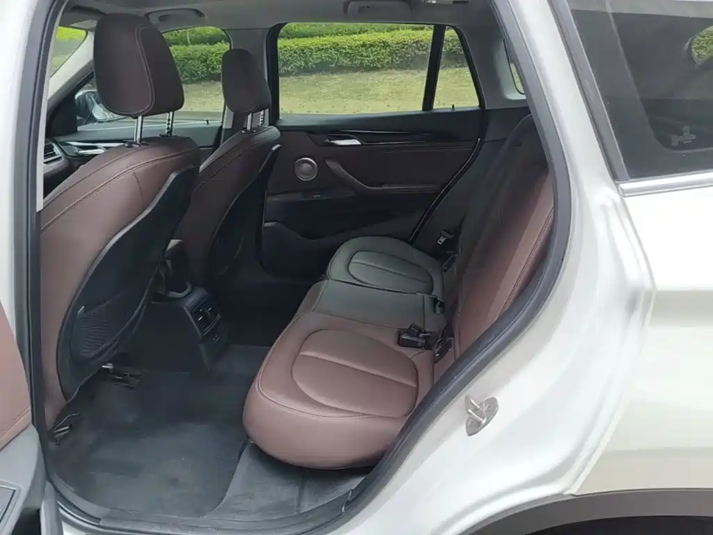 BMW X1 2022 — фото 17