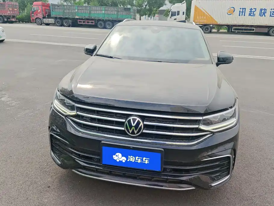 Volkswagen Tiguan L 2023