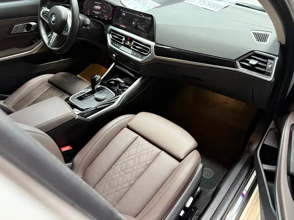 BMW 3 Series 2022 — фото 12