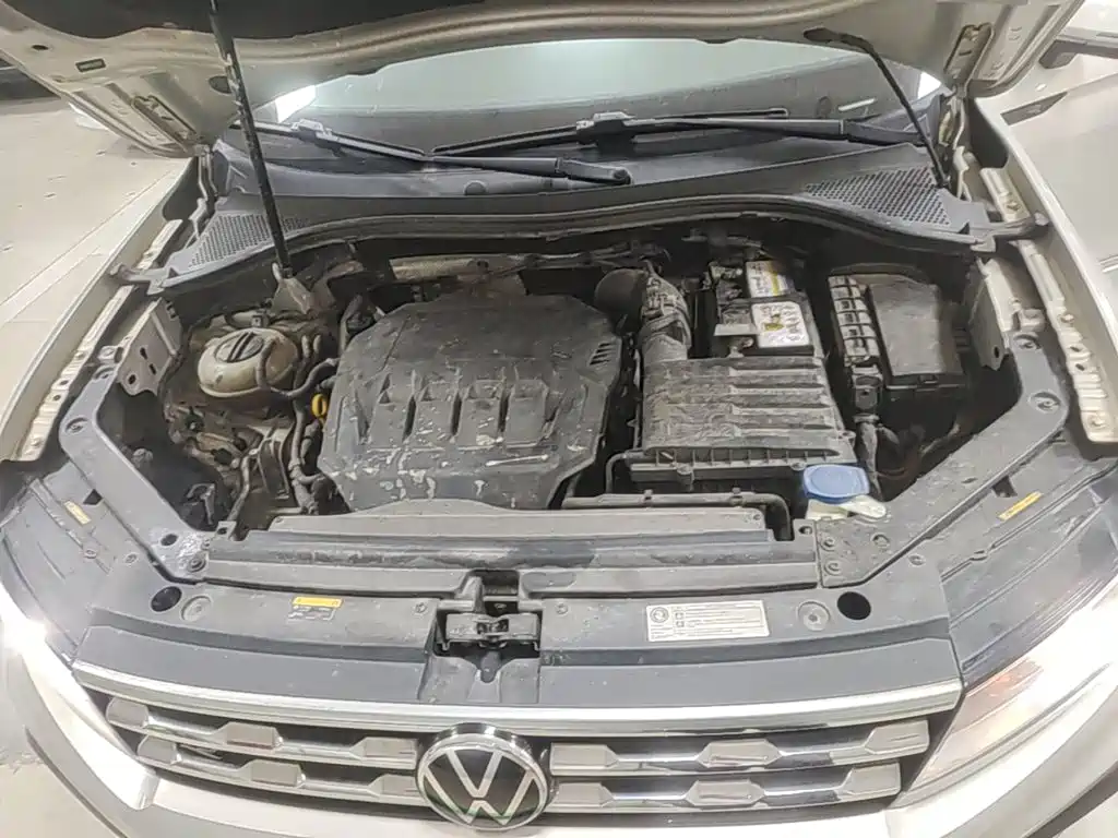 Volkswagen Tiguan L 2021 — фото 20
