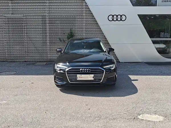 Audi A6L 2020