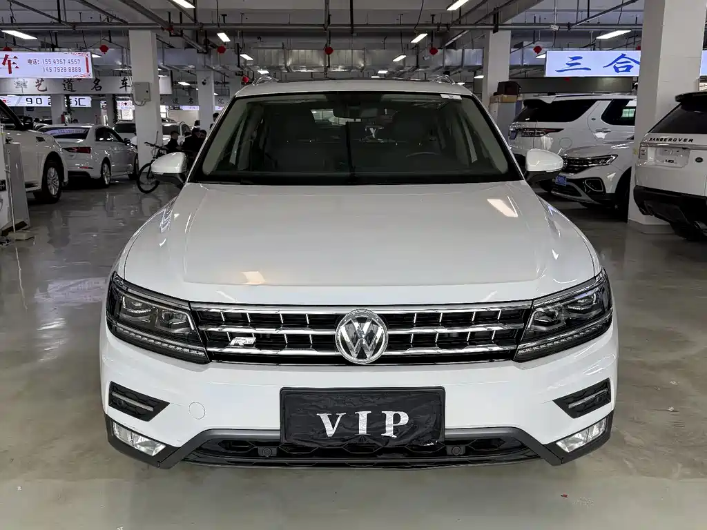 Volkswagen Tiguan L 2018 — фото 2