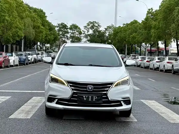 Changan Eado DT 2019