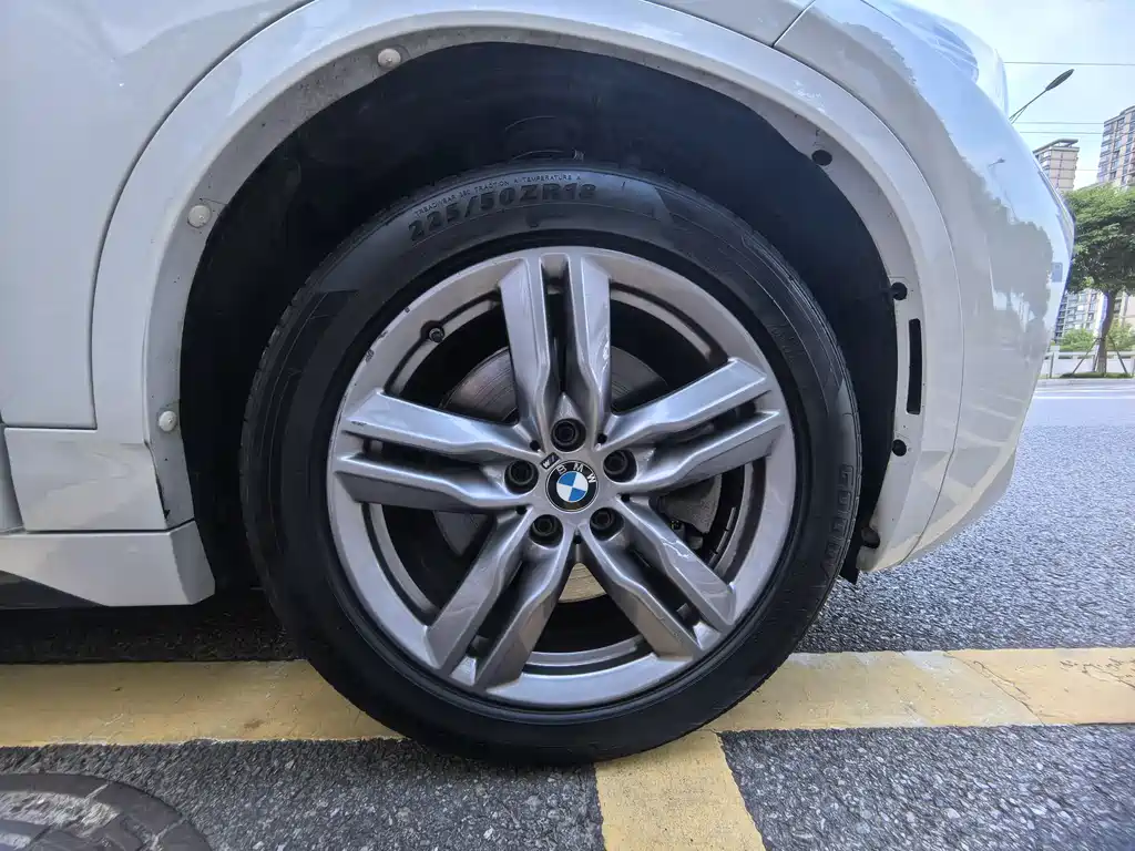 BMW X2 2022 — фото 12