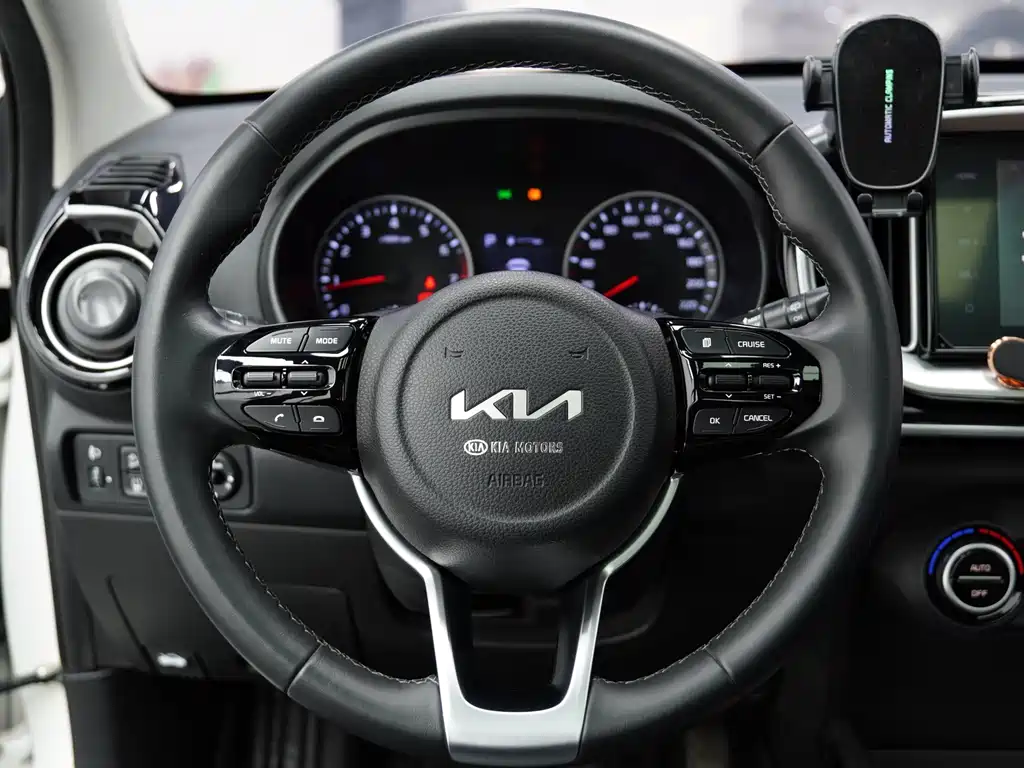 Kia KX1 2021 — фото 13