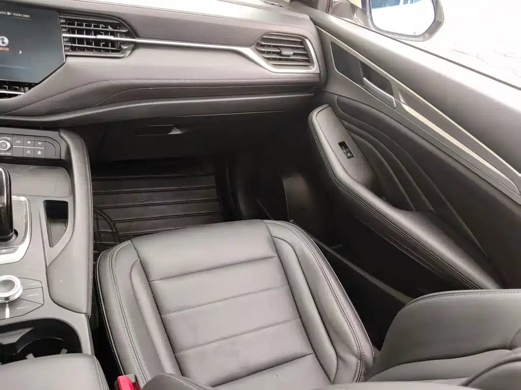 Haval F7 2020 — фото 13