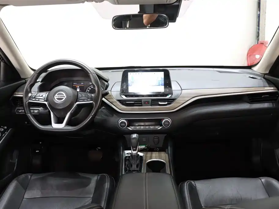 Nissan Teana 2021 — фото 11