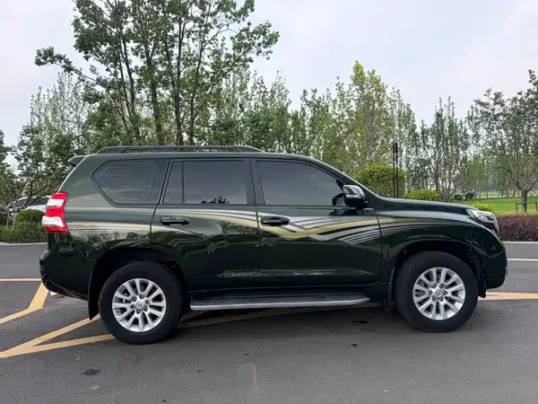 Toyota Prado 2014