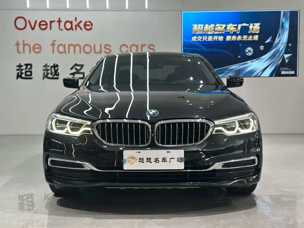 BMW 5 Series 2019