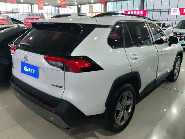 Toyota RAV4 2023