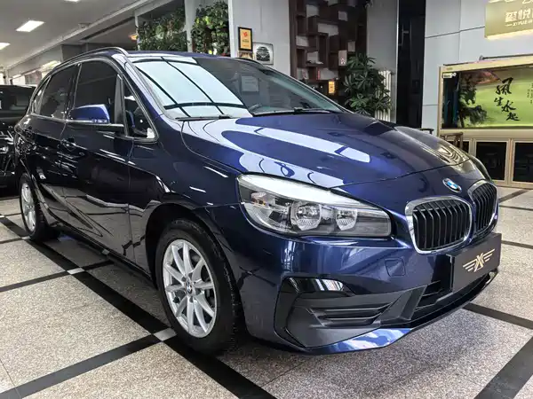 BMW 2 Series Station Wagon 2019