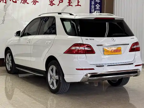 Mercedes-Benz M-Class 2015
