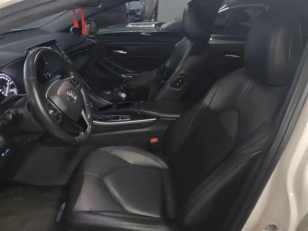 Toyota Avalon 2019 — фото 14