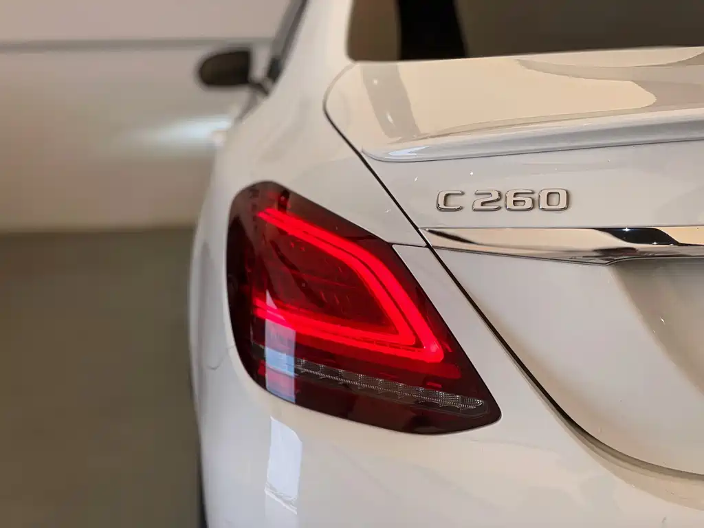 Mercedes-Benz C-Class 2021 — фото 12