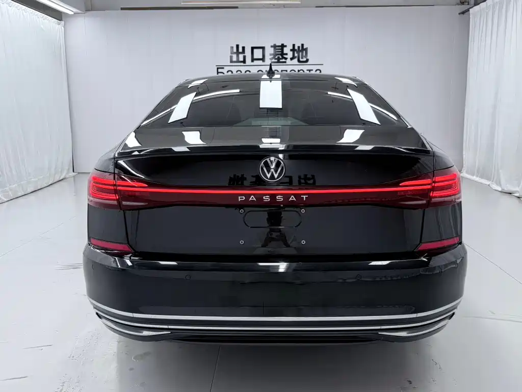 Volkswagen Passat 2023