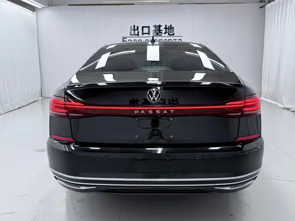 Volkswagen Passat 2023