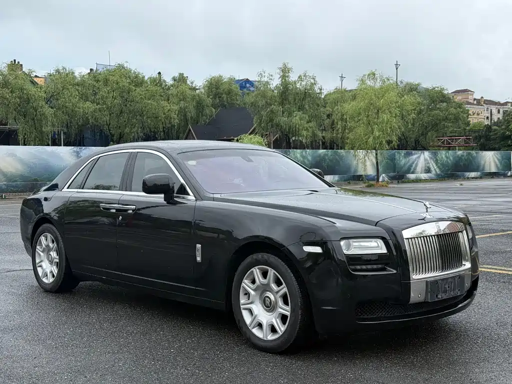 Rolls-Royce Ghost 2011