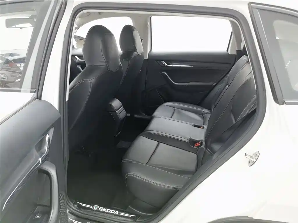Skoda Kamiq 2021 — фото 15
