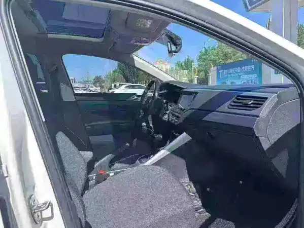 Volkswagen Polo 2022