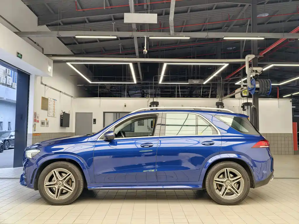 Mercedes-Benz GLE 2020 — фото 12