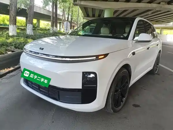 Li Auto L6 2024