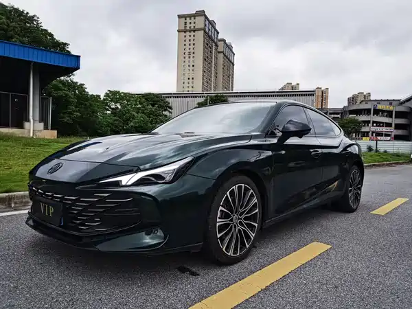 MG MG7 2023