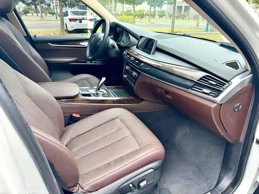 BMW X5 2015