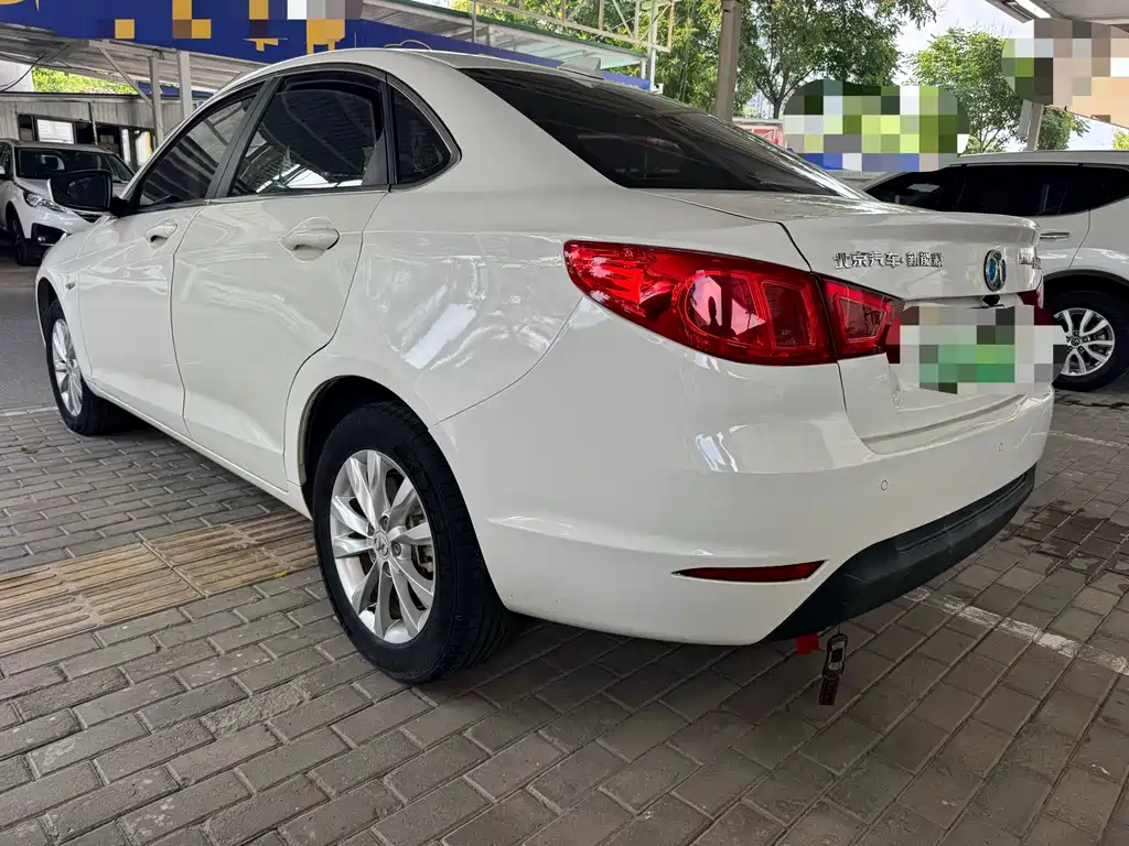 BAIC New Energy EU 2018 — фото 12