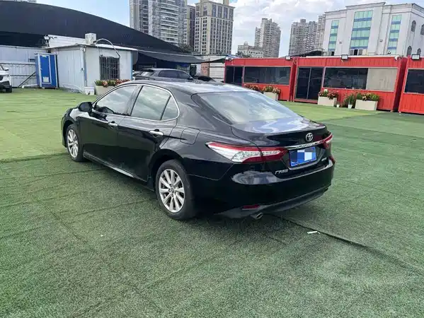Toyota Camry 2019