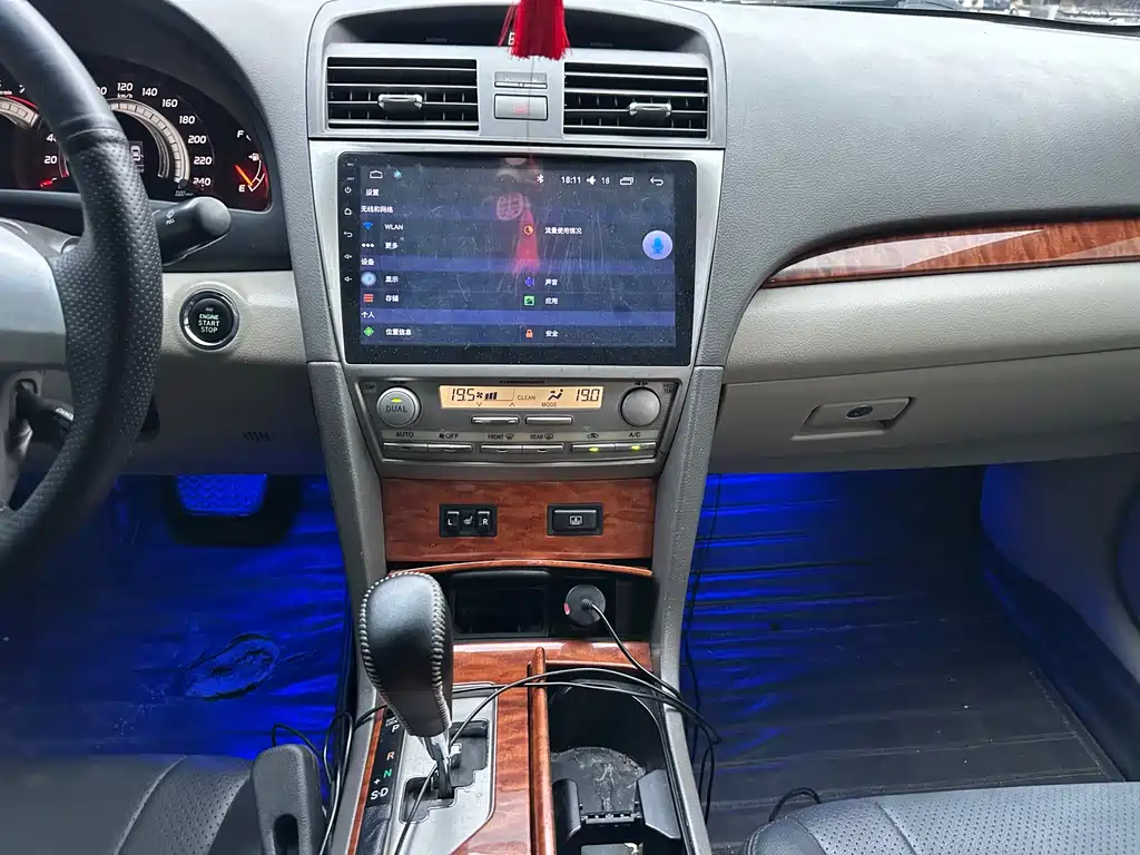 Toyota Camry 2007 — фото 17