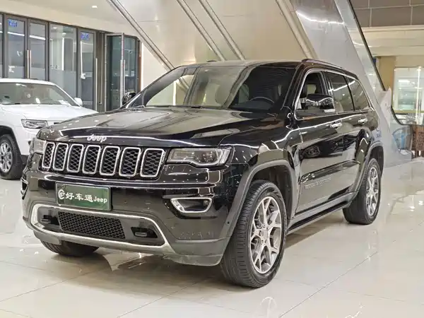 Jeep Grand Cherokee 2021