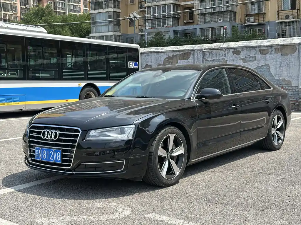 Audi A8 2015