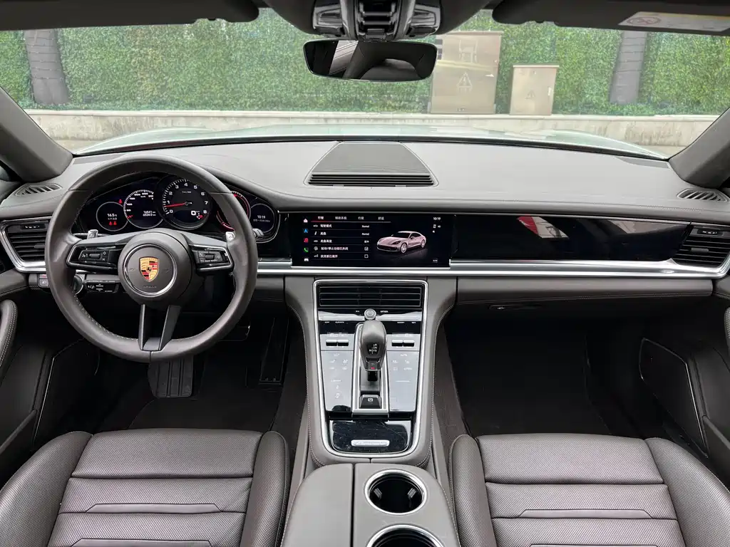 Porsche Panamera 2023 — фото 17