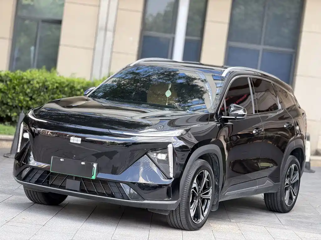 Geely Galaxy L7 2024 — фото 1