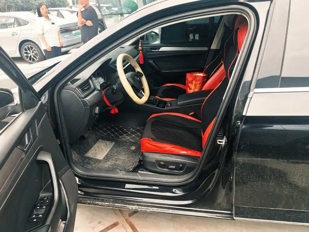Skoda Superb 2023