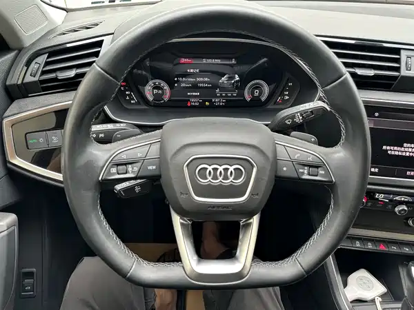 Audi Q3 2022