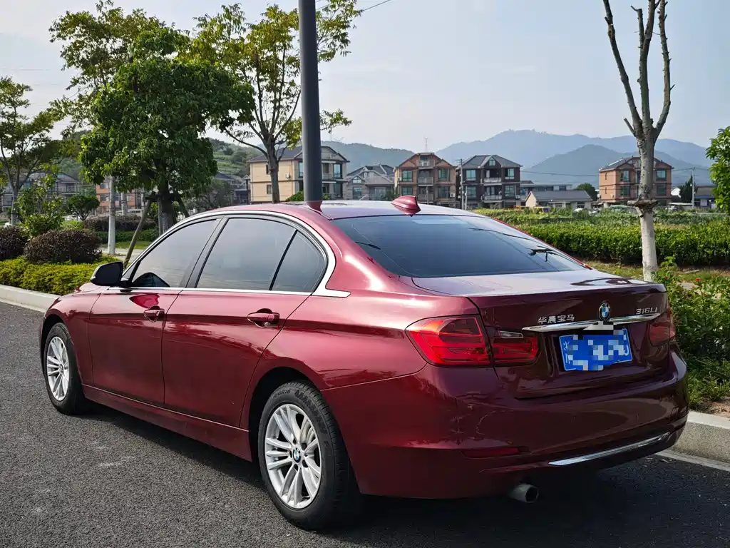 BMW 3 Series 2015