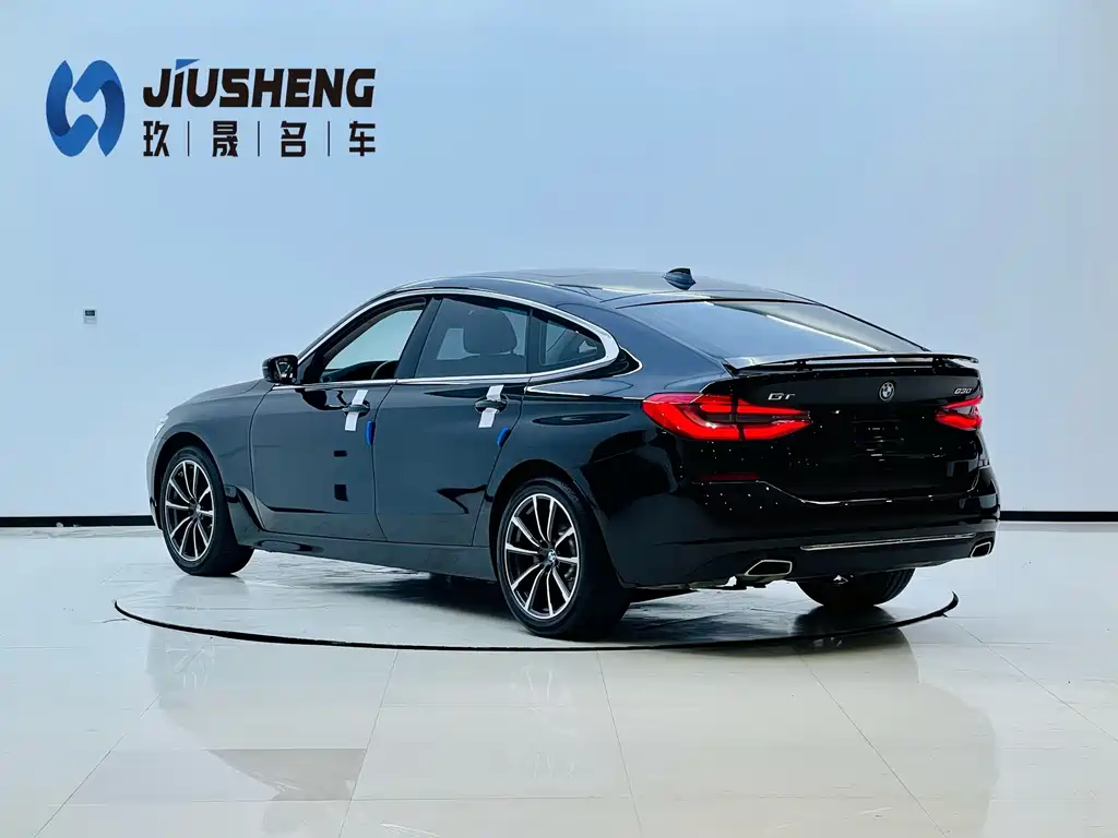 BMW 6 Series GT 2024