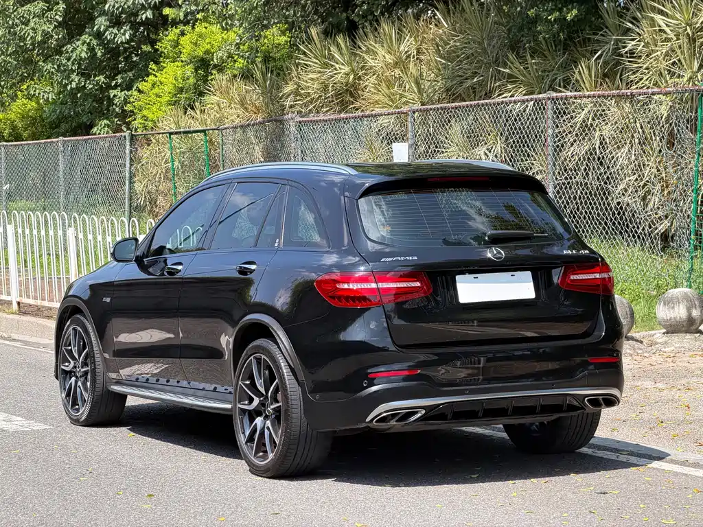 Mercedes-Benz GLC AMG 2019 — фото 9