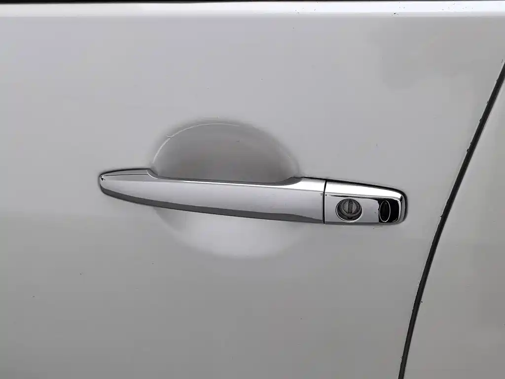Mitsubishi Outlander 2012 — фото 18