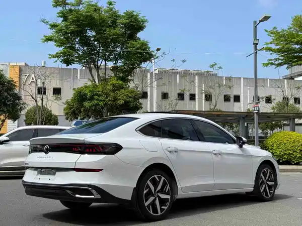 Volkswagen Lamando 2025
