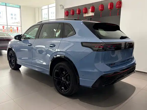 Volkswagen Tiguan L 2025