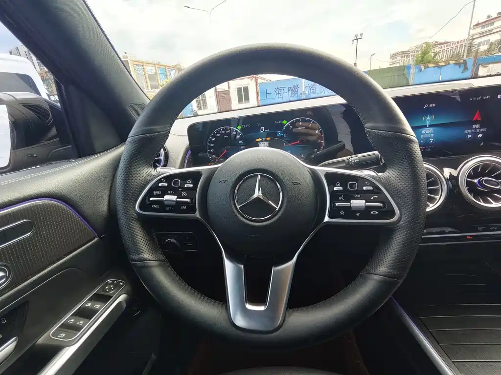 Mercedes-Benz GLB 2021 — фото 11